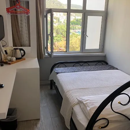 Yali בית אירוח